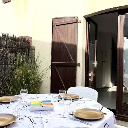 Agreable Proche De Port Olonna - 4 Pers Apartment