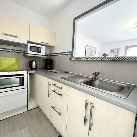 Apartment Agreable Proche De Port Olonna - 4 Pers Les Sables-d'Olonne